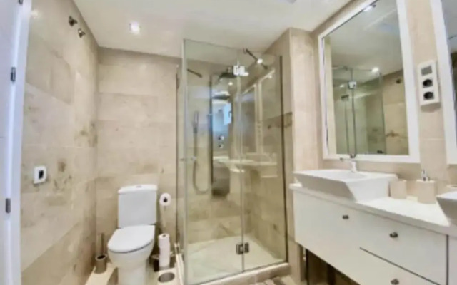 Premium Luxury-casares Del Mar-seaside Apartment