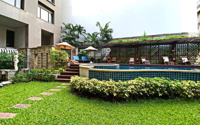 Silom Serene, a Boutique Hotel