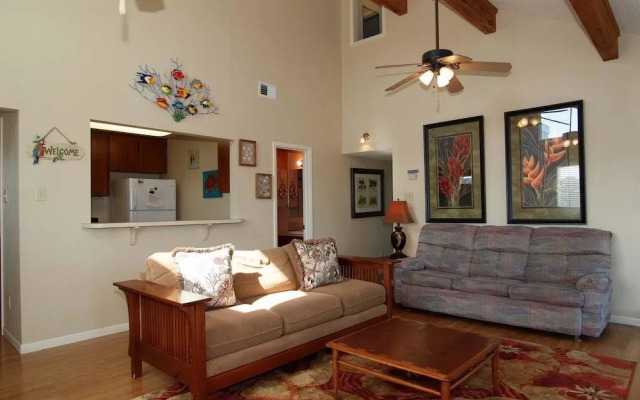 Pelican s Place LCV23