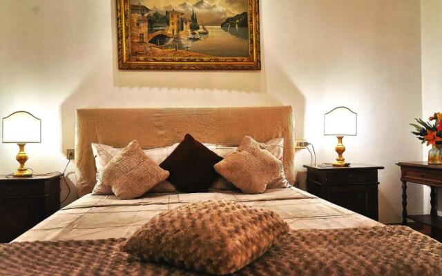 Borgo Ognissanti Central and Charming Location