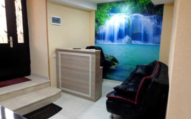 Hostel Beni