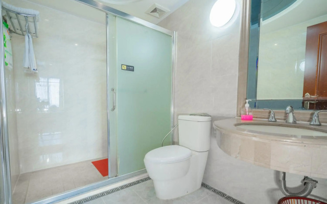 Louidon Mega Apartment Hotel of Kam Rueng Plaza/Sunshine
