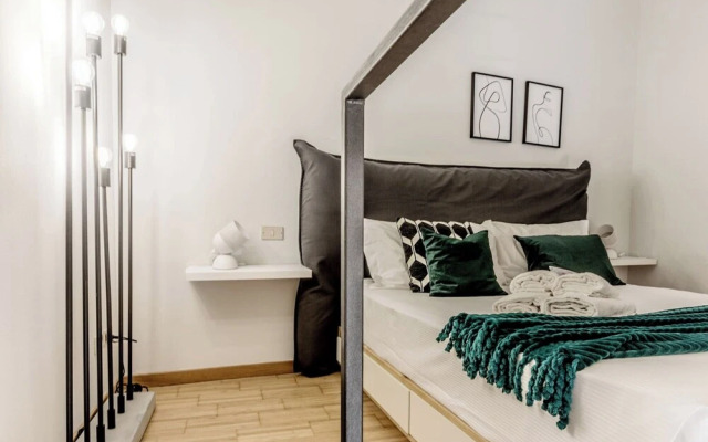 Centro Vicolo Fiori - Modern Split-level Apartment