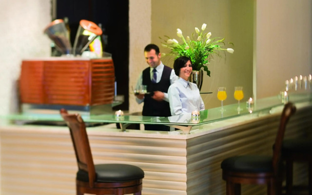 Mövenpick Hotel Izmir