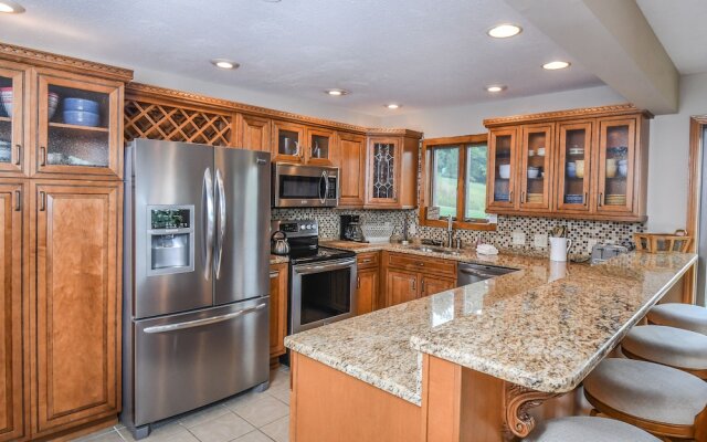 Infinite View 5 Bedroom House