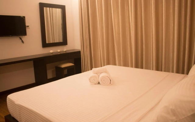 The Suite 262