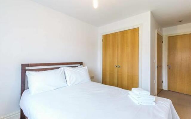 Millharbour Apartments