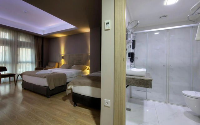 Arus Hotel