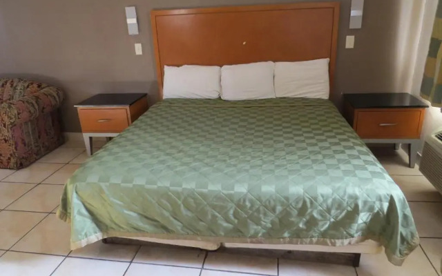 Executive Inn Laguna Vista