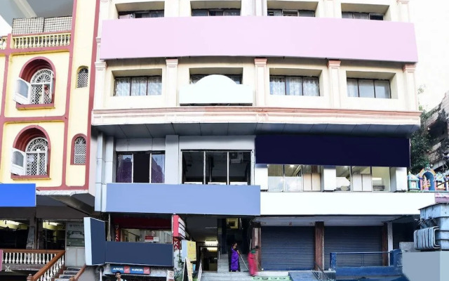 Hotel Sudarshan By OYO Rooms