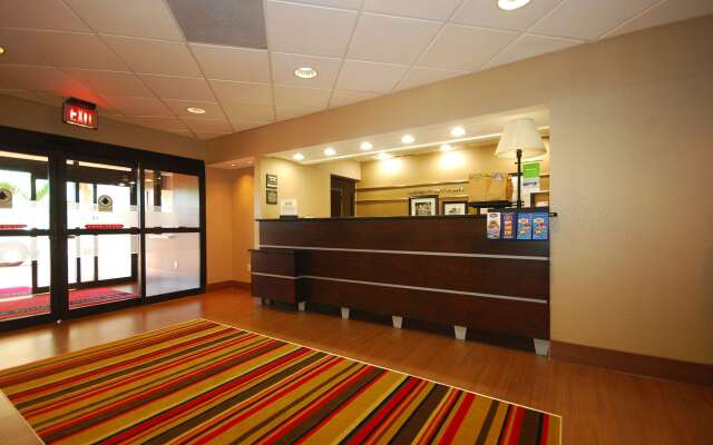 Hampton Inn Fort Myers-Airport & I-75