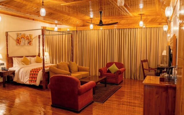 Chillaru Resort