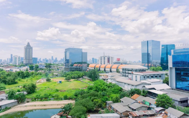 Cozy Studio At 8Th Floor Signature Park Grande Apartment