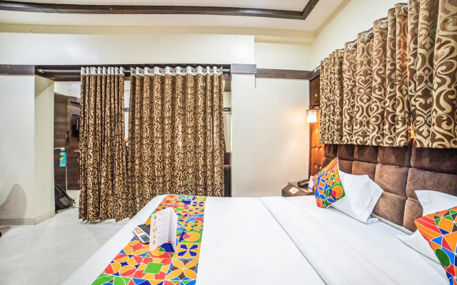 Fabhotel Santoor