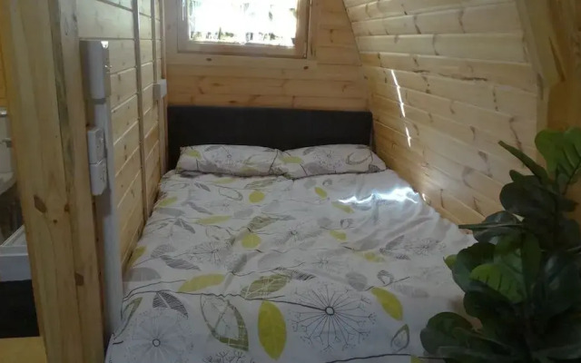 Skye Pod