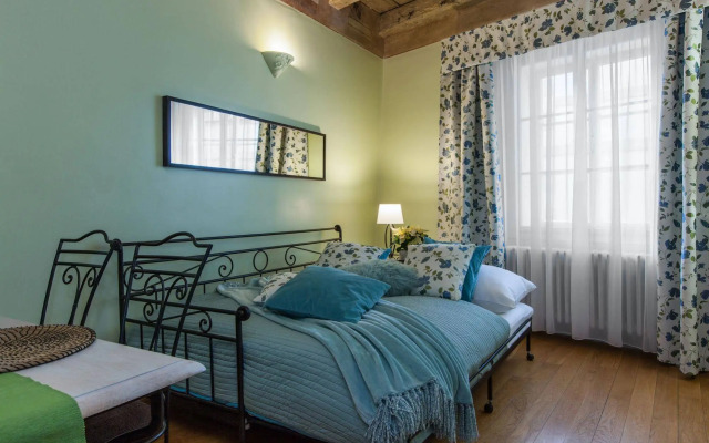Black Star Suites