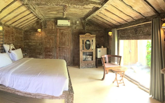 Sea Breeze Candidasa