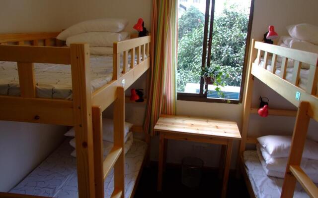 Magnolia Avenue Hostel