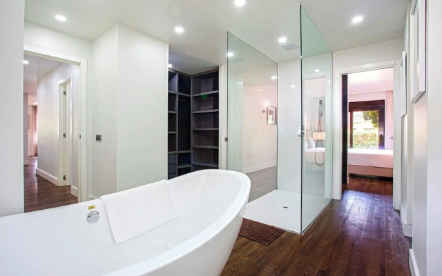 Genteel Home Venalmar Terrace