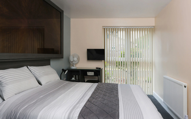 OYO Honeycroft Lodge