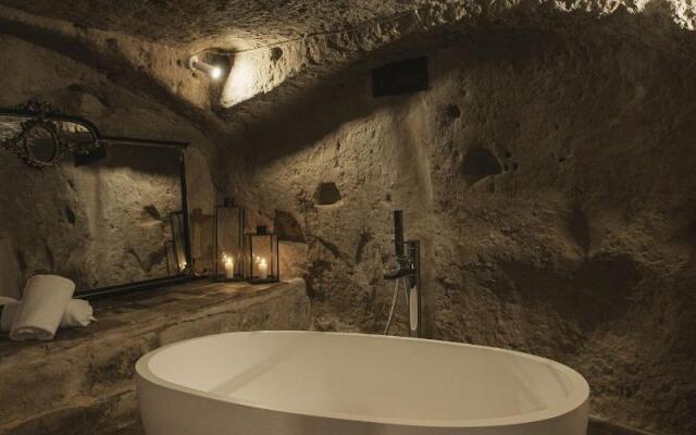 Aque Cave - Le Grotte del Caveoso