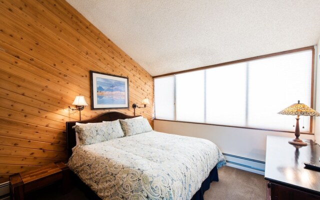 Park Avenue Standard 2 Bedroom Condominiums