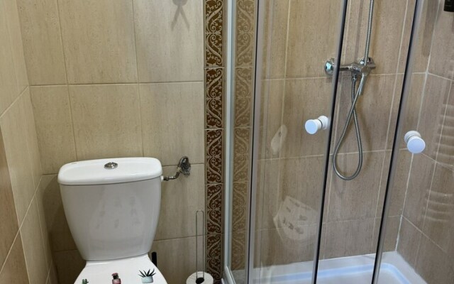 Rooftop City Residence