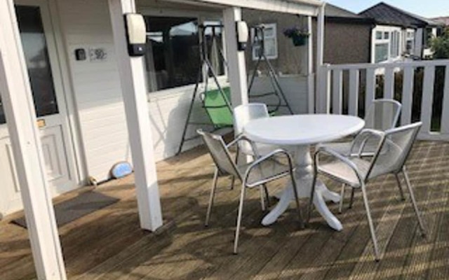 Seabirds - 3 bed chalet, dog friendly, Bridlington