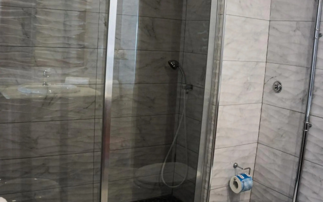 Hotel Tysandros