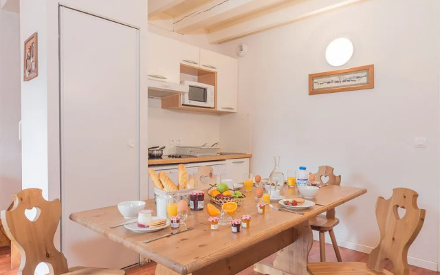 ST LARY-VIGNEC Charmant studio au calme