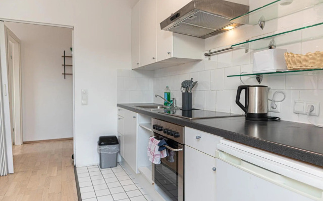 Lovely 2 Apartments - Suitable for Long Stays