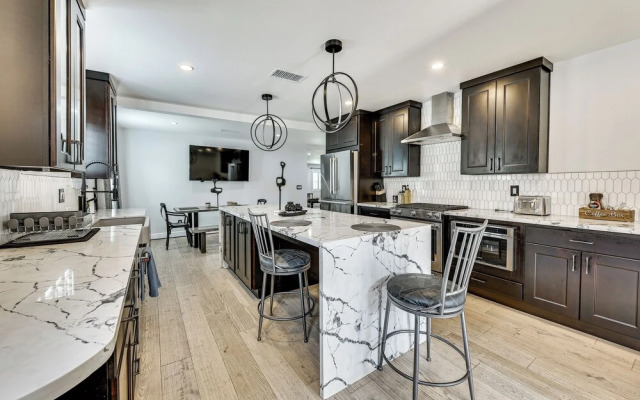 Dog-friendly Duarte Vacation Rental w/ Smart TV!