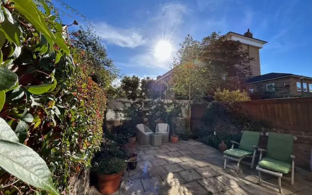 Dreamy 3BD House W/large Patio - Stoke Newington!