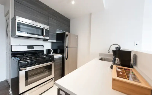 Airy Studio in South Loop by Sonder