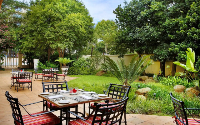 NH Johannesburg Sandton Hotel