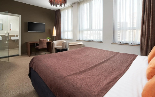 Hotel La Reine
