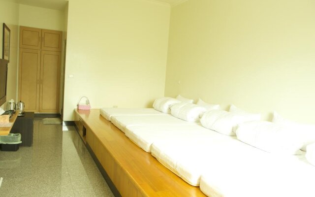 Deren Tea Garden B&B