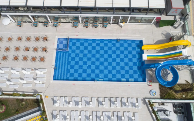 Campus Hill Hotel