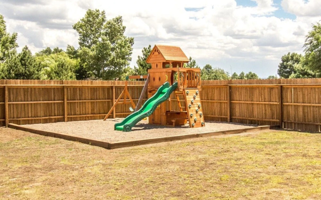 Silver Saddle Mountain Retreat