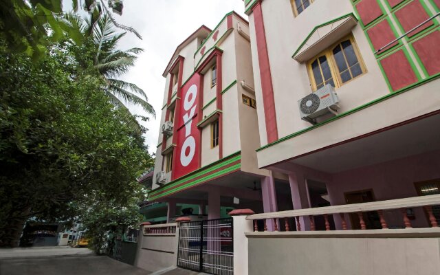 OYO Flagship 42654 jayalakshmi service apartment