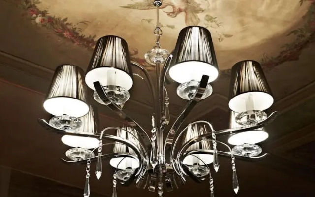 Platinum Royal Suite