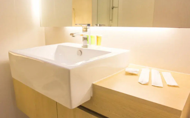 Atlantis Resort Apartments Pattaya