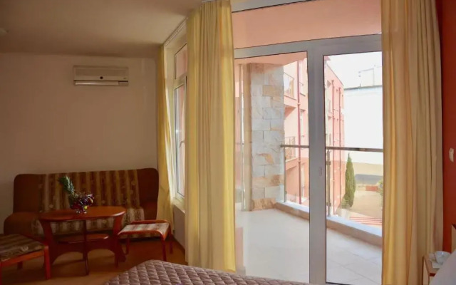 Sandapart Rainbow 2 Apartments
