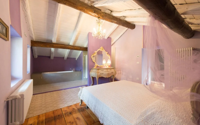 Quart de Lune- Boutique B&B