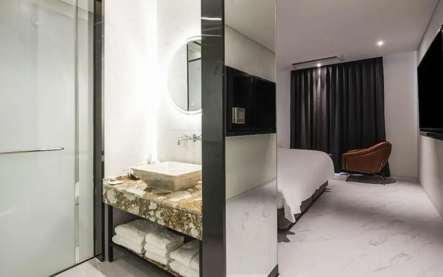 Incheon Guwol Hotel Bay 204