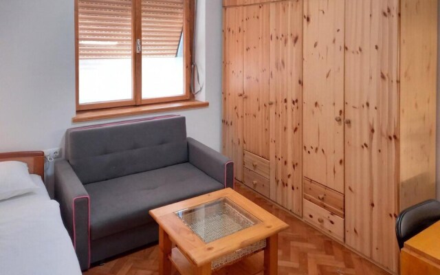 Stunning Apartment in Rijeka With