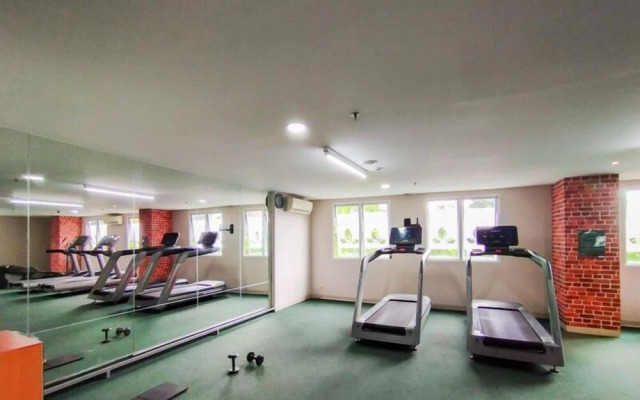 Cozy and Simply 2BR Apartment at Parahyangan Residence