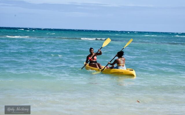 Coralview Island Resort