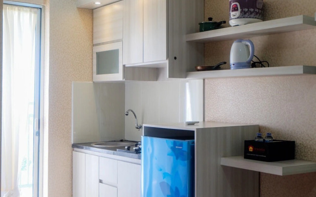 Studio Room at Bassura City Apartment near Mall