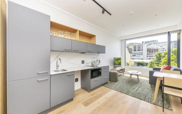 Comfortable Studio With City Views